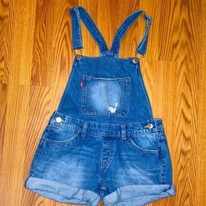 Levi’s Jean short overall